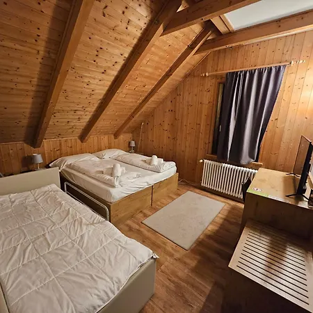 Hotel Tarvisio Four Seasons 3*