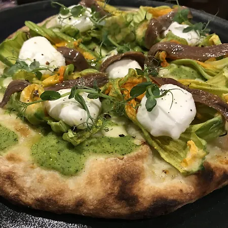 Hotel Four Seasons 3*