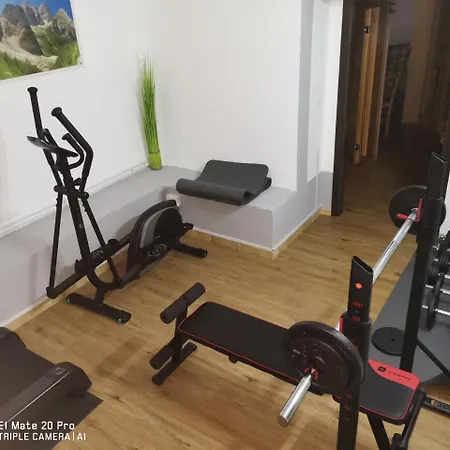 호텔 Four Seasons 3*