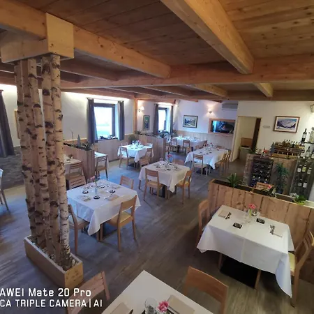 Hotel Tarvisio Four Seasons 3*