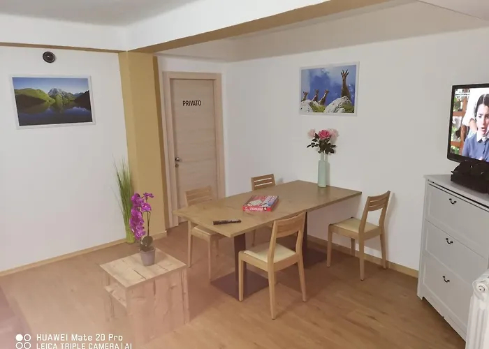 Hotel Four Seasons 3*